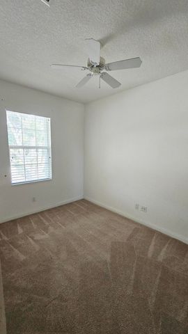 2868 W COMMUNITY Drive, Jupiter, FL 33458