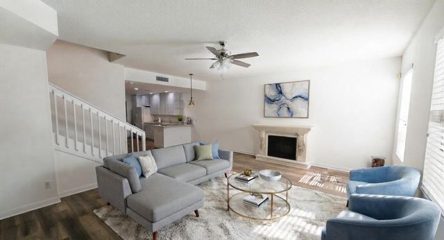 2868 W COMMUNITY Drive, Jupiter, FL 33458