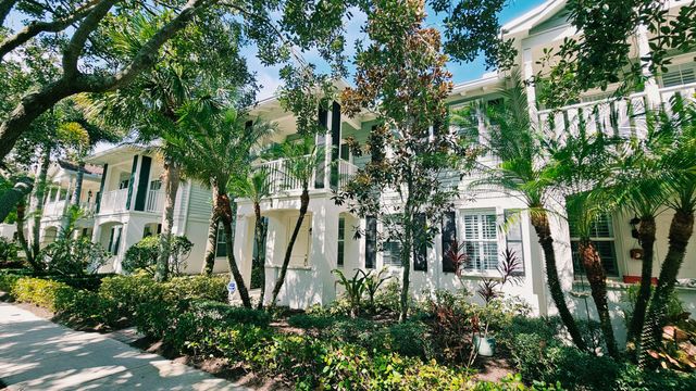 2868 W COMMUNITY Drive, Jupiter, FL 33458