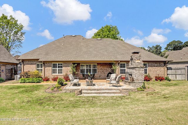 4981 Waterstone Cove, Olive Branch, MS 38654