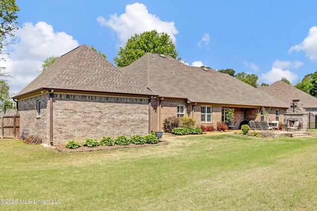 4981 Waterstone Cove, Olive Branch, MS 38654