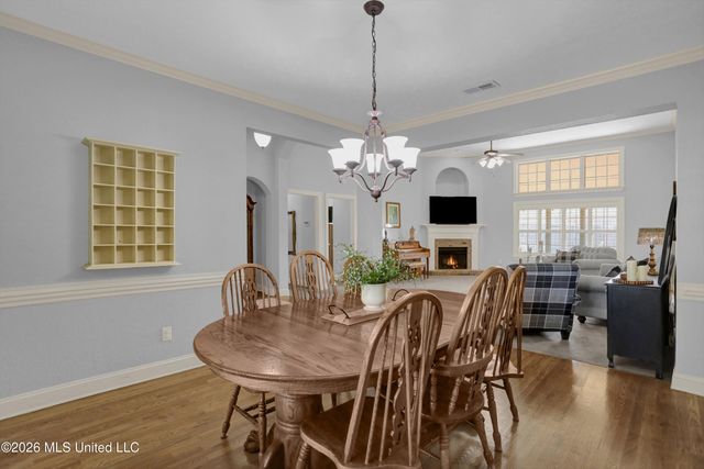 4981 Waterstone Cove, Olive Branch, MS 38654