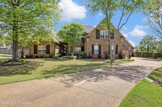 4981 Waterstone Cove, Olive Branch, MS 38654