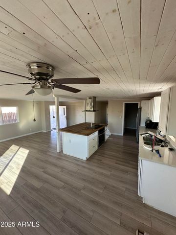 1031 S 96TH Street, Mesa, AZ 85208