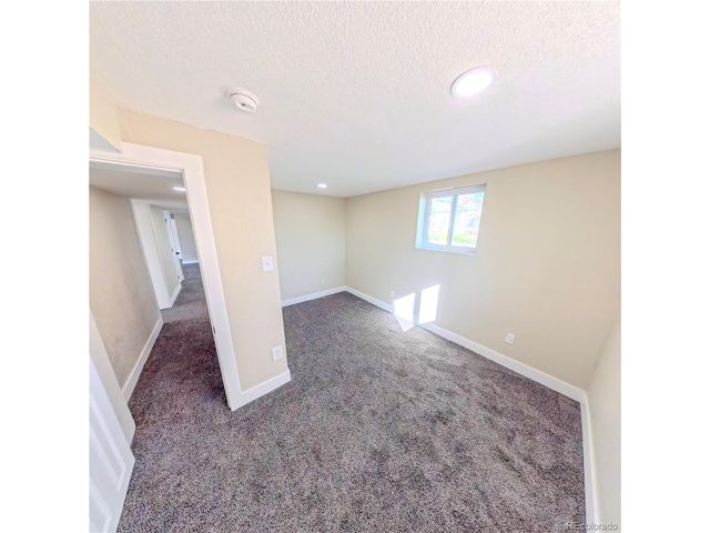 432 3rd Ave, Deer Trail, CO 80105