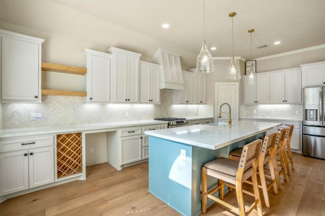 12774 Point Aquarius Boulevard, Willis, TX 77318