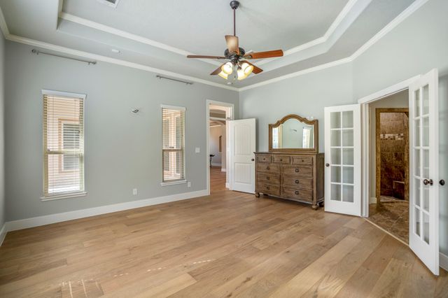 12774 Point Aquarius Boulevard, Willis, TX 77318