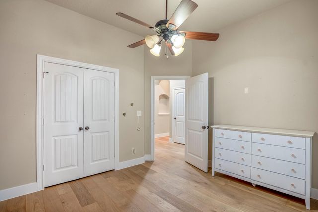 12774 Point Aquarius Boulevard, Willis, TX 77318