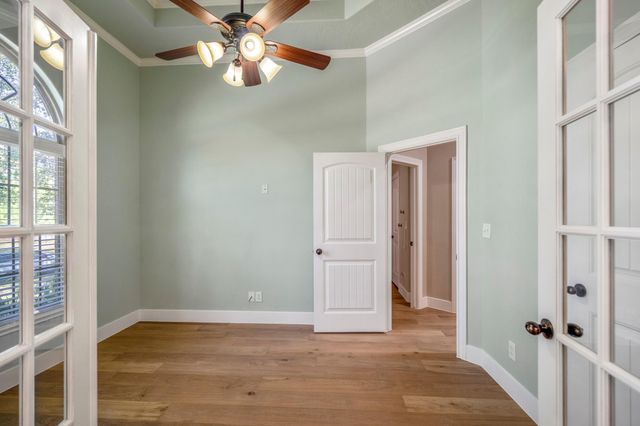 12774 Point Aquarius Boulevard, Willis, TX 77318