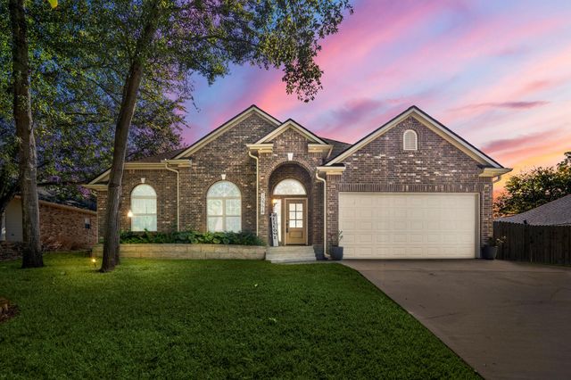 12774 Point Aquarius Boulevard, Willis, TX 77318