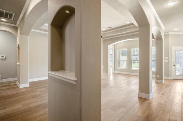 12774 Point Aquarius Boulevard, Willis, TX 77318