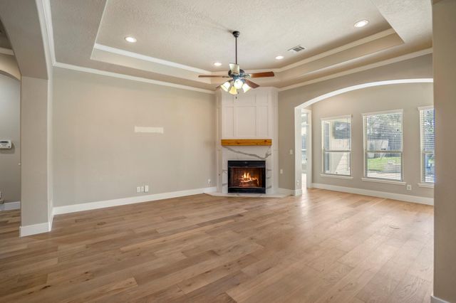 12774 Point Aquarius Boulevard, Willis, TX 77318