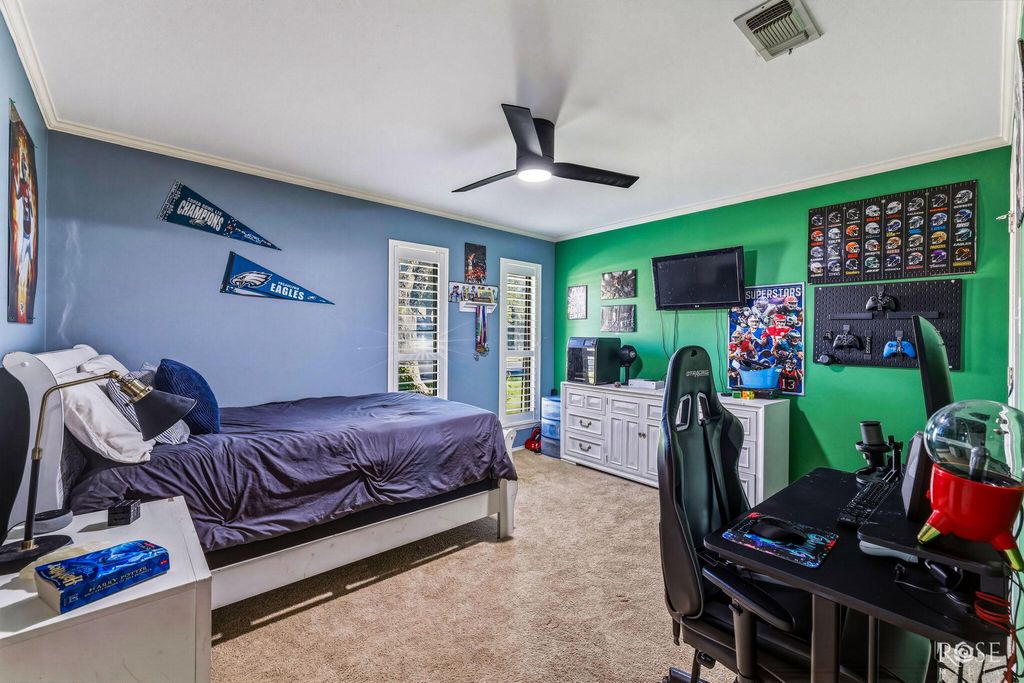 Image 20 of property listing at 3325 Grandview Drive, San Angelo, TX 76904