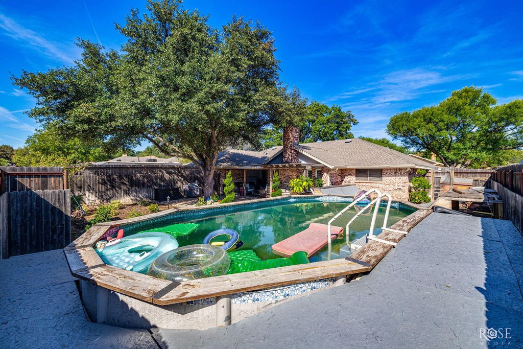 Image 35 of property listing at 3325 Grandview Drive, San Angelo, TX 76904