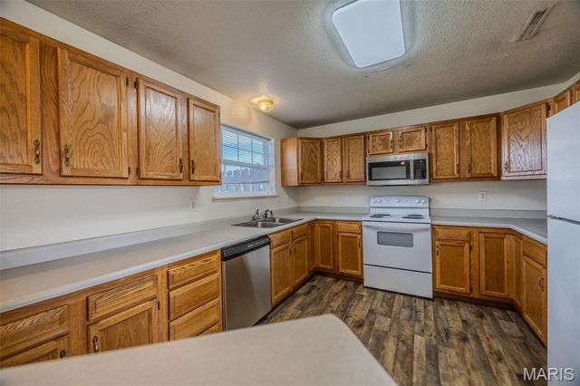 1215 Glenridge Street 5, 6, 7, 8, 9, Lebanon, MO 65536