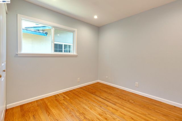 1017 Island Dr, Alameda, CA 94502