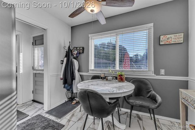 24804 Ridgecroft Avenue, Eastpointe, MI 48021