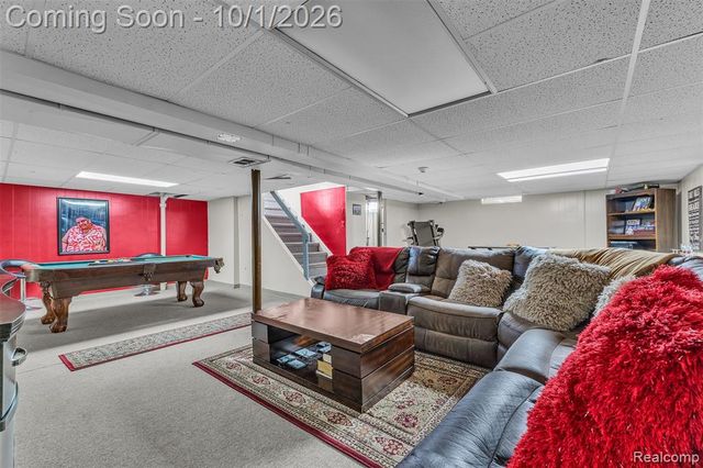 24804 Ridgecroft Avenue, Eastpointe, MI 48021