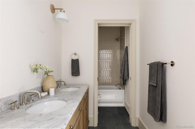 858 S Saint Paul Street, Denver, CO 80209