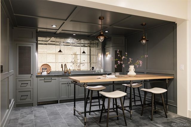 858 S Saint Paul Street, Denver, CO 80209