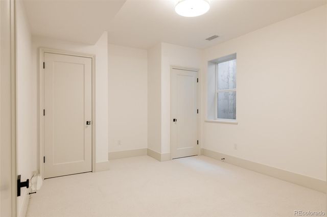 858 S Saint Paul Street, Denver, CO 80209