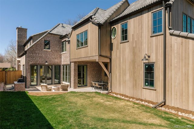 858 S Saint Paul Street, Denver, CO 80209