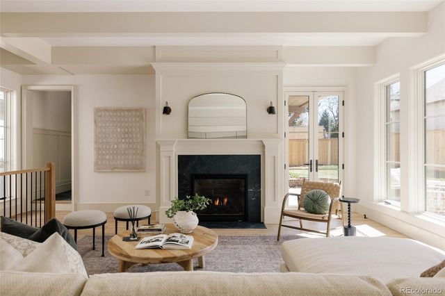 858 S Saint Paul Street, Denver, CO 80209