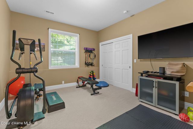 1611 E Heritage Ln, Spokane, WA 99208