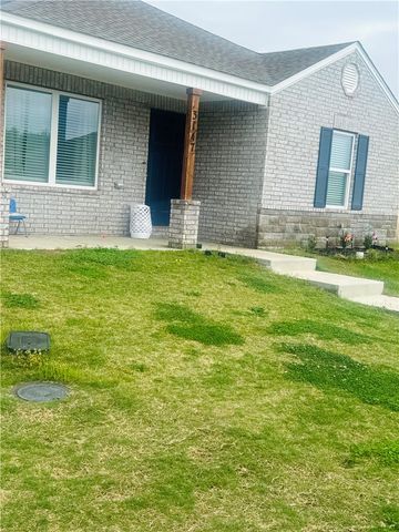 3147 Wolf Creeck Street, Springdale, AR 72764