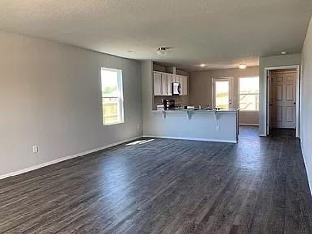 3147 Wolf Creeck Street, Springdale, AR 72764