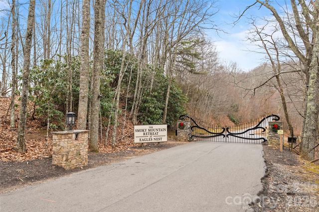 1480 Odalu Trail, Maggie Valley, NC 28751