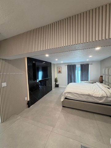 2810 Riverland Rd, Fort Lauderdale, FL 33312