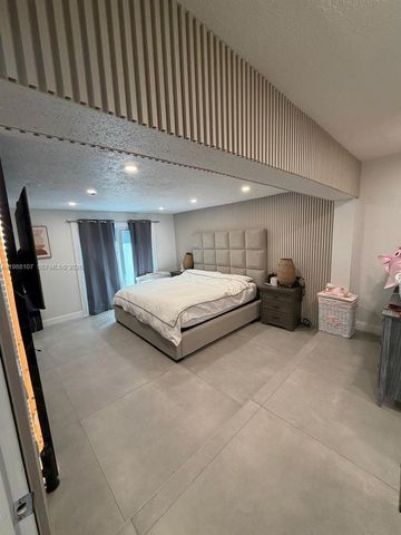 2810 Riverland Rd, Fort Lauderdale, FL 33312