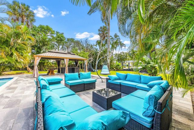 2810 Riverland Rd, Fort Lauderdale, FL 33312