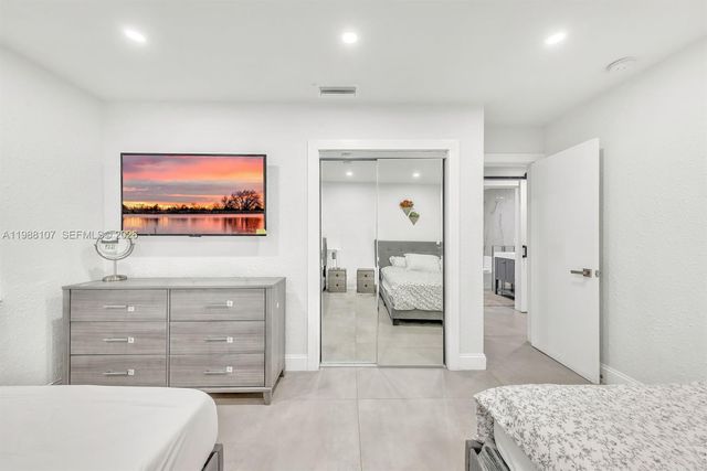 2810 Riverland Rd, Fort Lauderdale, FL 33312