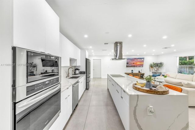 2810 Riverland Rd, Fort Lauderdale, FL 33312