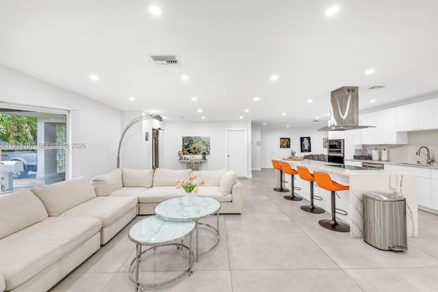 2810 Riverland Rd, Fort Lauderdale, FL 33312