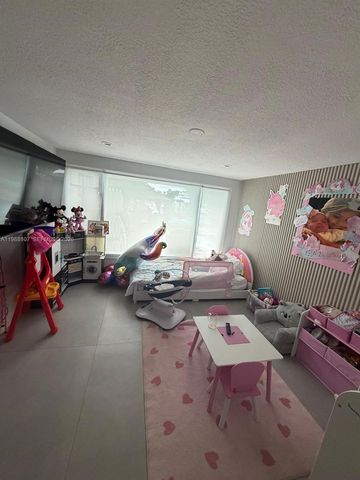 2810 Riverland Rd, Fort Lauderdale, FL 33312