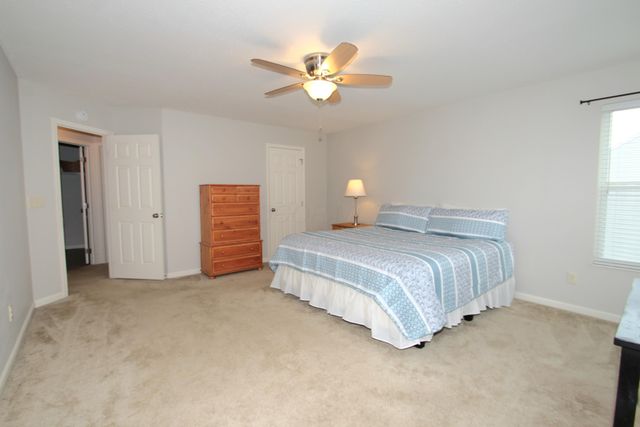 4879 Shallowford Loop, Grove City, OH 43123