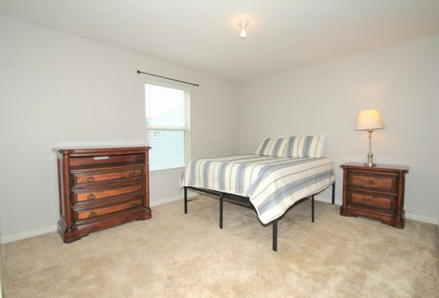 4879 Shallowford Loop, Grove City, OH 43123