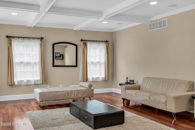 2 Michaels Court, Jackson, NJ 08527