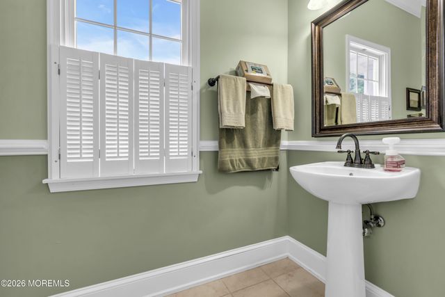 2 Michaels Court, Jackson, NJ 08527