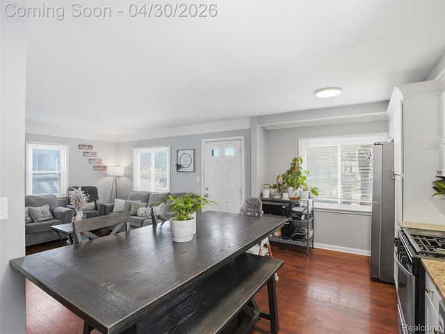 18901 Garfield, Redford Charter Township, MI 48240