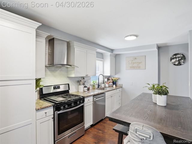 18901 Garfield, Redford Charter Township, MI 48240