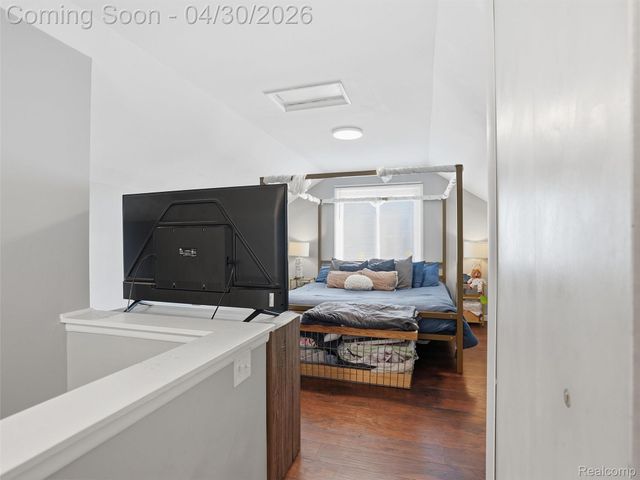 18901 Garfield, Redford Charter Township, MI 48240