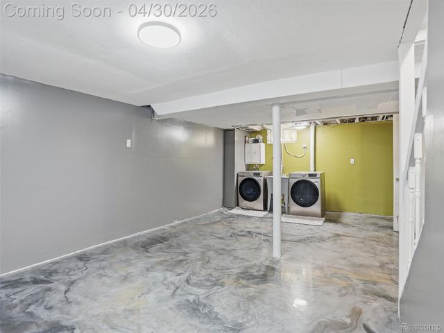 18901 Garfield, Redford Charter Township, MI 48240