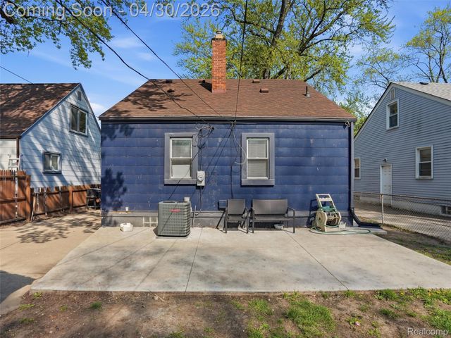 18901 Garfield, Redford Charter Township, MI 48240