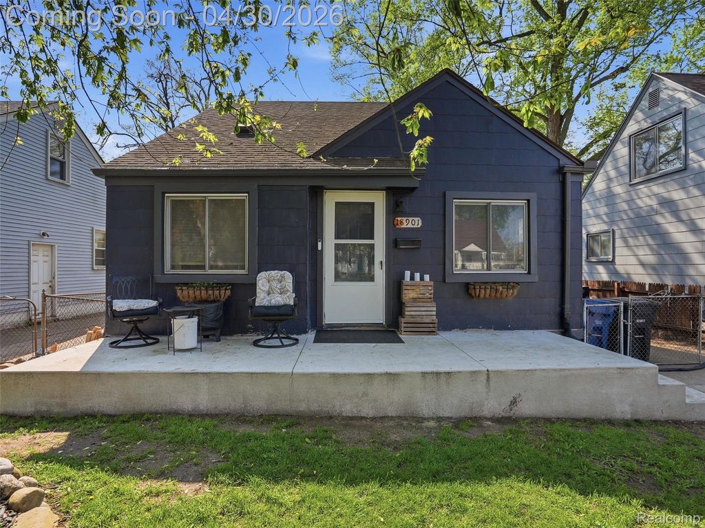 18901 Garfield, Redford Charter Township, MI 48240