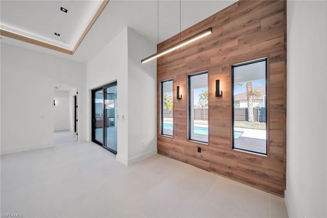 1317 SW 5th PL, Cape Coral, FL 33991