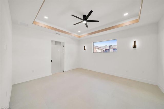 1317 SW 5th PL, Cape Coral, FL 33991